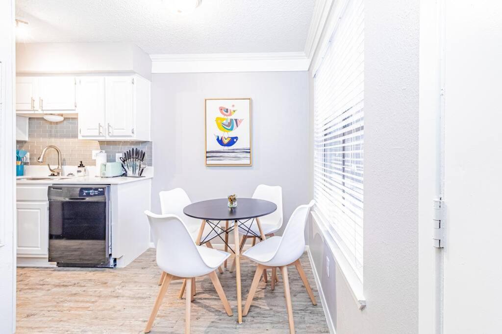 Central 1Br King Bed Suites, Close To Downtown & Domain Austin Exterior photo